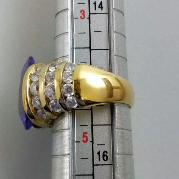 ๐๐๐๐๐๐๐๐Vintage EUC Sterling 925 4.5 Topaz Purple Ring - Picture 5 of 6